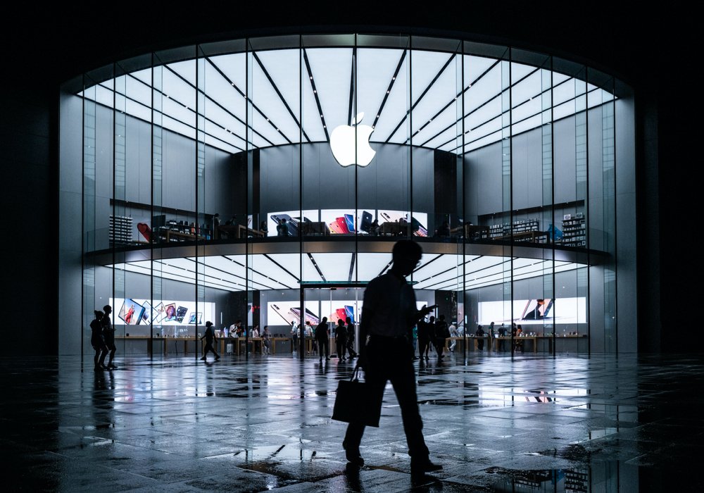 Behavioral Economics: How Apple Dominates In The Big Data Age
